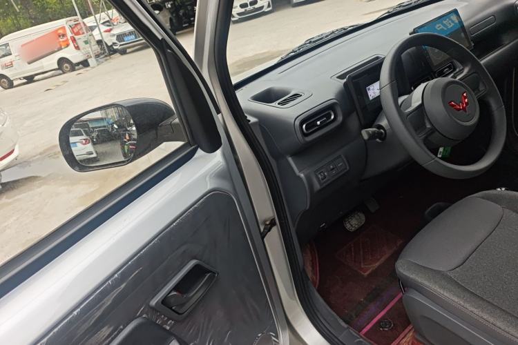 Used Wuling Zhiguang New Energy 2025 Standard Model Driver Seat