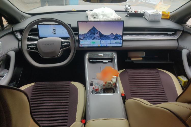 Used Roewe M7 DMH 2025 Model 160km Enjoyment Version
