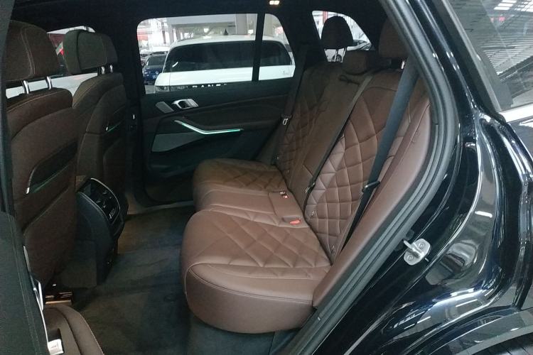 Used BMW X5 2022 Restyled xDrive 40Li M Sport Package