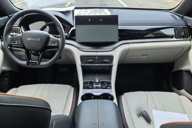 Used BYD Song PLUS New Energy 2024 HONOR Edition DM-i 110km Flagship Model
