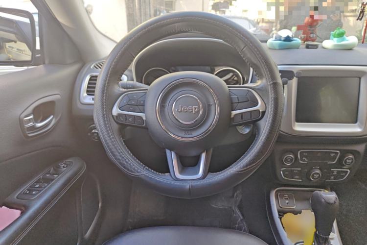 Used Jeep Compass 2017 200T Automatic Family Edition