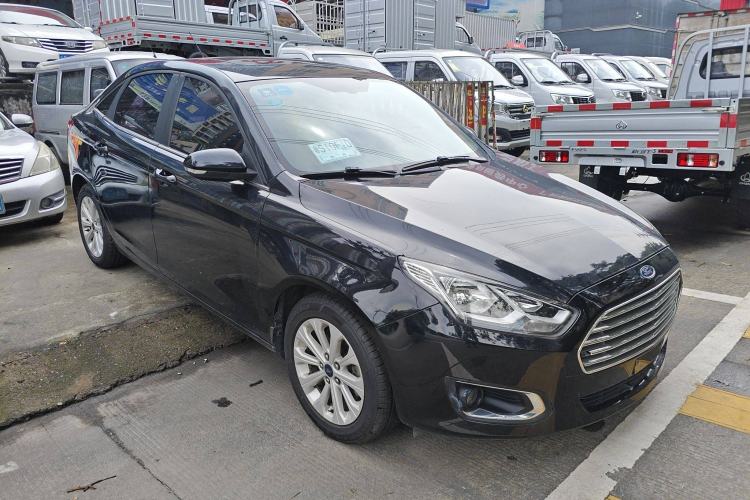 Used Ford Escort 2015 1.5L Automatic Fashion Model