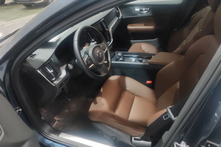 Used Volvo S60 2025 B4 Zhiyi Luxury Edition Left Front Seat