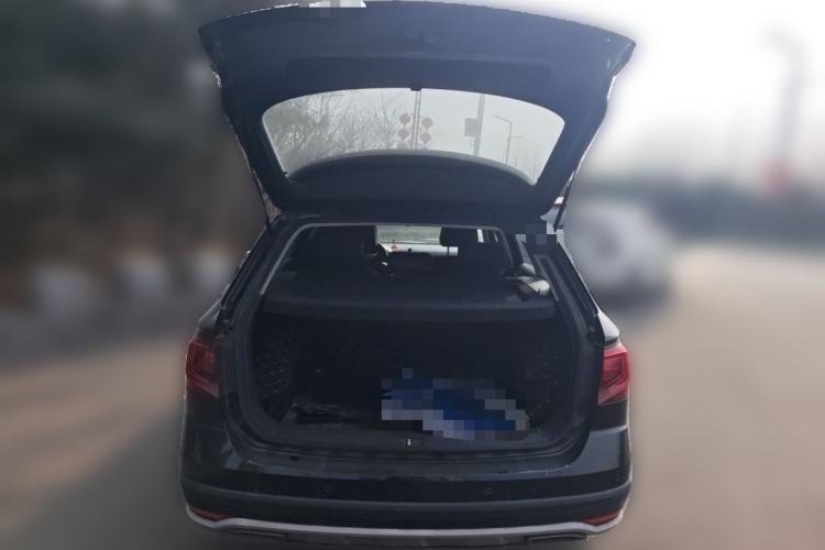 Used Volkswagen C-TREK 2017 1.6L Automatic Luxury Model Trunk