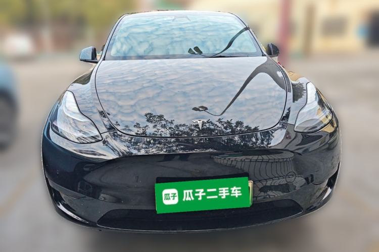Used Tesla Model Y 2022 Rear-Wheel-Drive Version Front