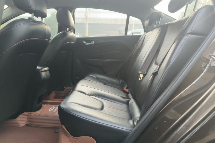 Used Chery Arrizo 5 2016 1.5L Manual Lingrui Edition
