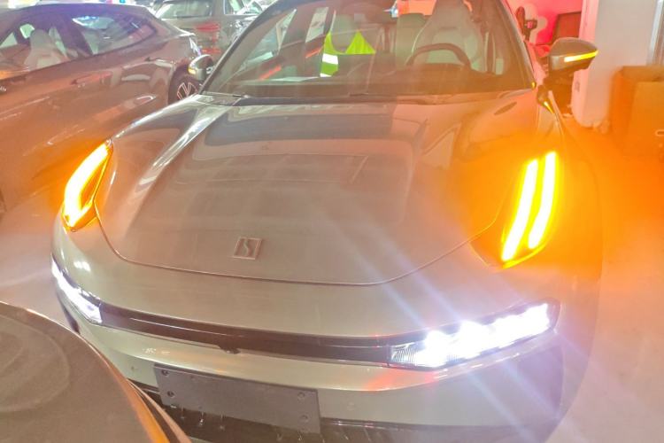 Used Zeekr 001 2025 WE Edition 95 kWh All-Wheel Drive
