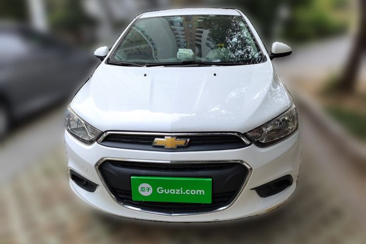 Used Chevrolet Aveo Sonic 2014 Hatchback 1.4SL MT Comfort Edition

