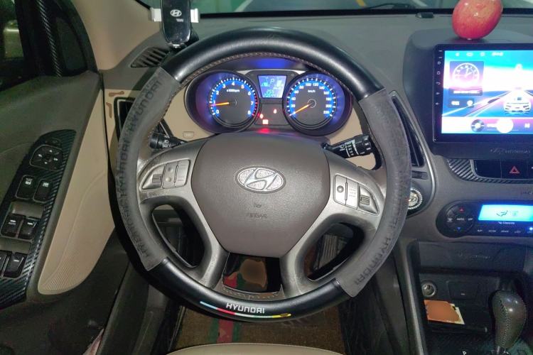 Used Hyundai ix35 2010 2.0L Automatic Two-Wheel Drive Elite Edition GLS
