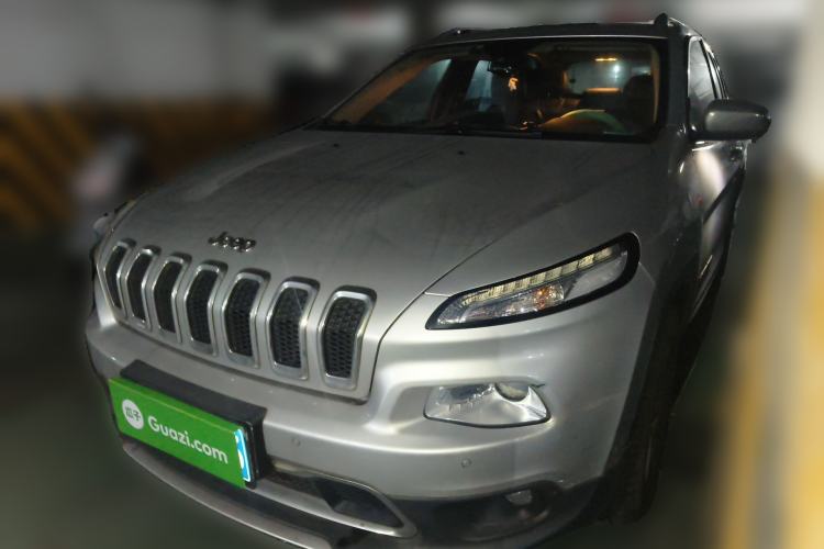 Used Jeep Cherokee 2016 2.4L Professional Smart Version