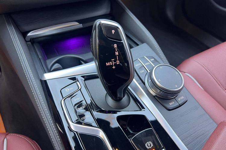 Used BMW 5 Series 2021 530Li Leading Model M Sport Package