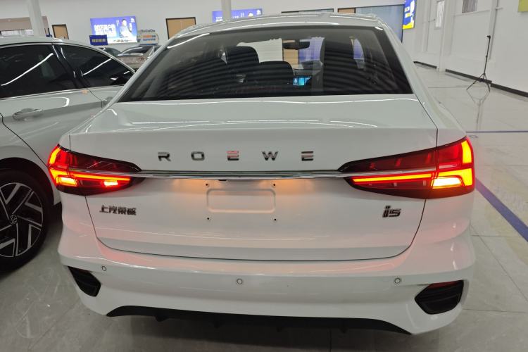 Used Roewe i5 2021 1.5L CVT Platinum Edition