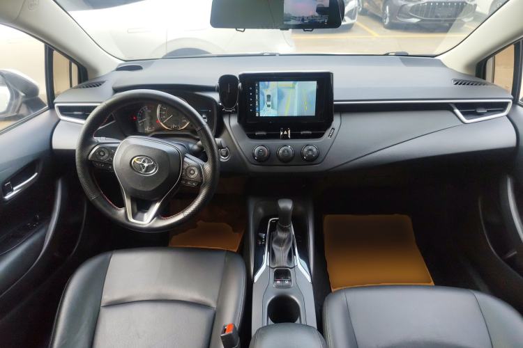 Used Toyota Corolla 2022 1.2T S-CVT Pioneer PLUS Edition Center Console