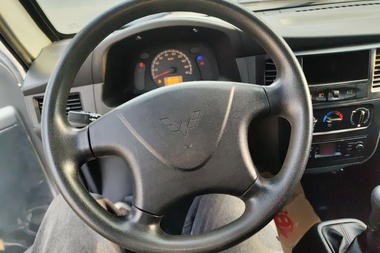 Used Wuling Zhiguang 2023 1.5L Utility Version with Enclosed Windows 2 Seats
