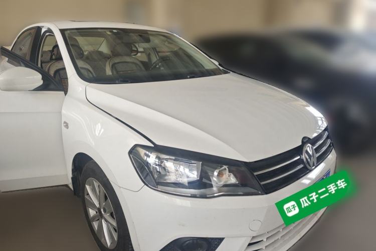 Used Volkswagen Jetta 2015 1.6L Manual Comfort Model
