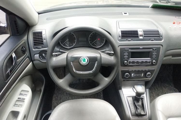 Used Skoda Octavia 2012 1.6L Automatic Yijun Edition