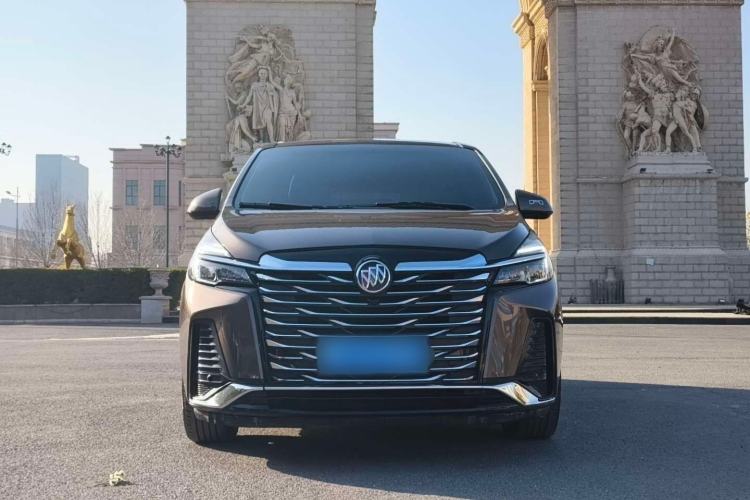 Used Buick GL8 2023 Land Executive Class Comfort Model Exterior 3