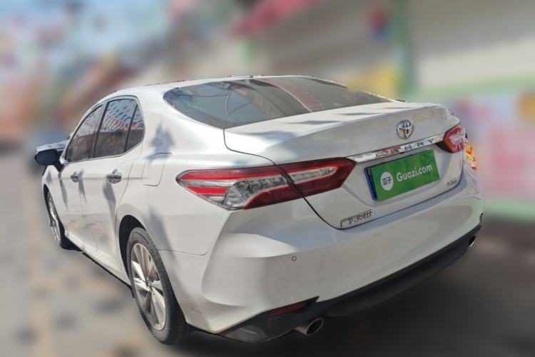 Used Toyota Camry 2021 2.0G Luxury Edition
