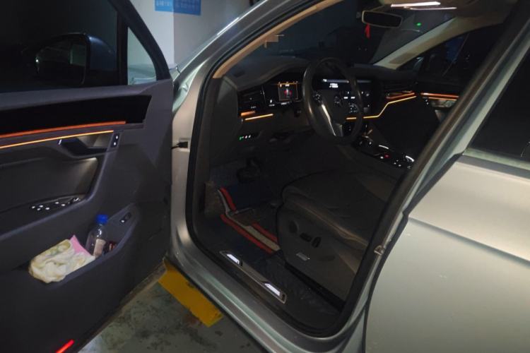 Used Volkswagen Touareg 2019 2.0 TSI Ruiyi Edition China V Standard
