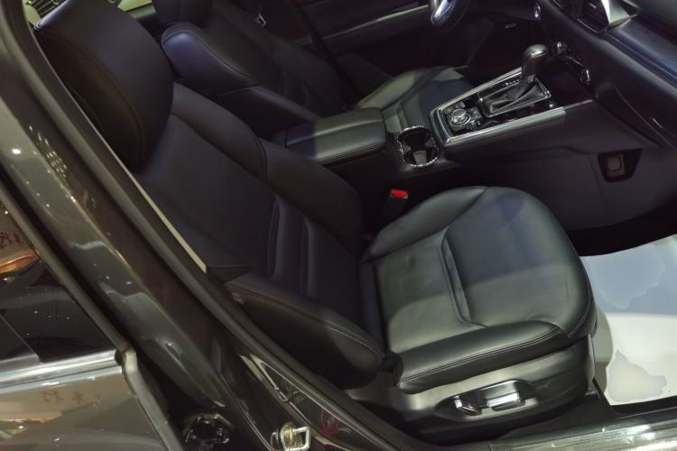 Used Mazda CX-8 2019 2.5L Four-Wheel Drive Deluxe Edition
