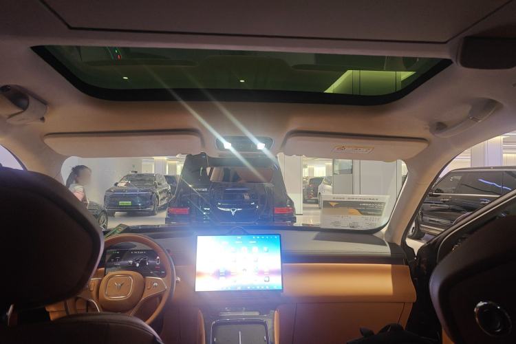 Used VOYAH Titan 2026 Model Max+ Headliner