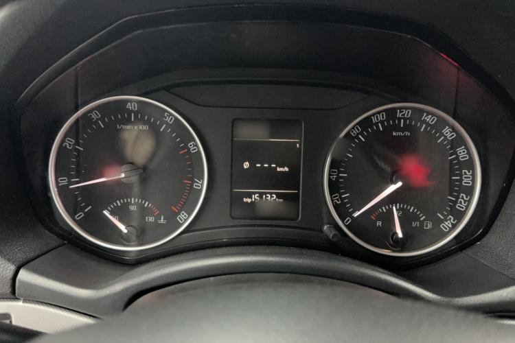 Used Skoda Octavia 2015 Classic Model 1.6L Manual Yijie Edition Instrument Cluster