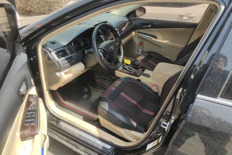 Used Toyota Camry 2016 2.0E 10th Anniversary Elite Edition Driver Seat