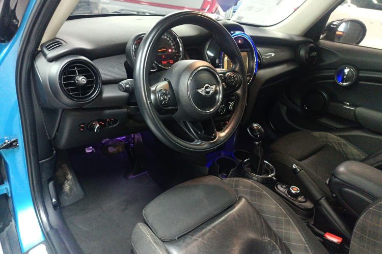 Used MINI 2016 1.5T COOPER Five-Door Edition
