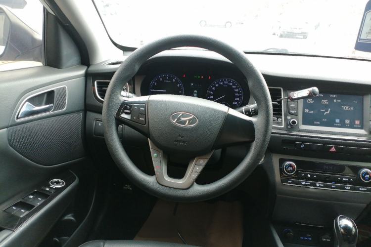 Used Hyundai Mistra 2016 1.8L Automatic Smart GLS Steering Wheel