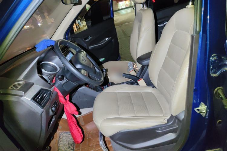 Used Wuling Hongguang 2018 1.5L S Comfort Model L2B
