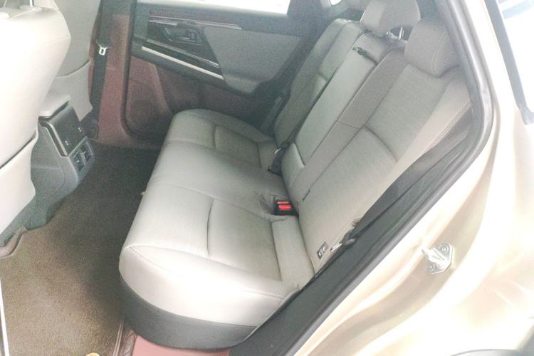 Used Toyota GAC bZ4X 2022 Long-Range Pro Interior 4