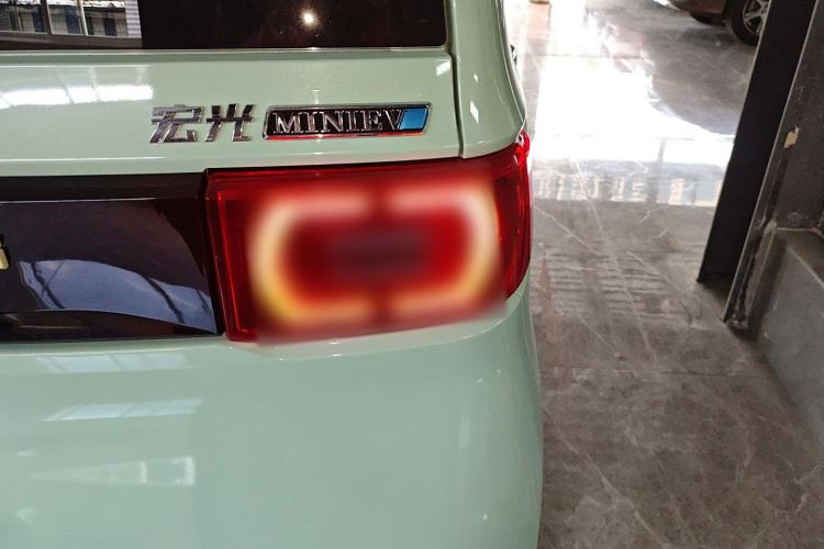 Used Wuling Hongguang MINIEV 2021 Macaron Premium Model – Lithium Iron Phosphate