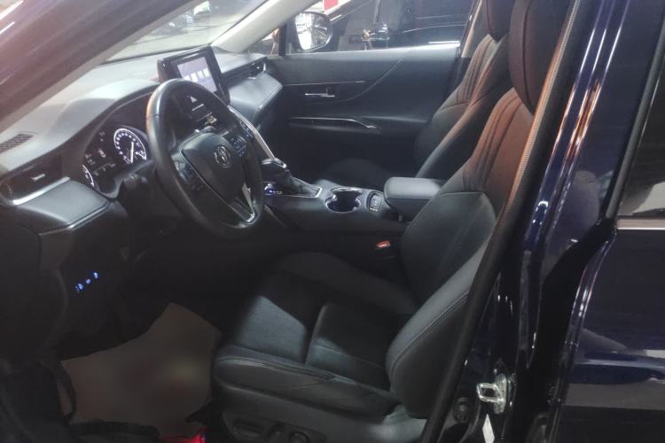 Used Toyota Harrier 2022 2.0L CVT Two-Wheel Drive Luxury Edition