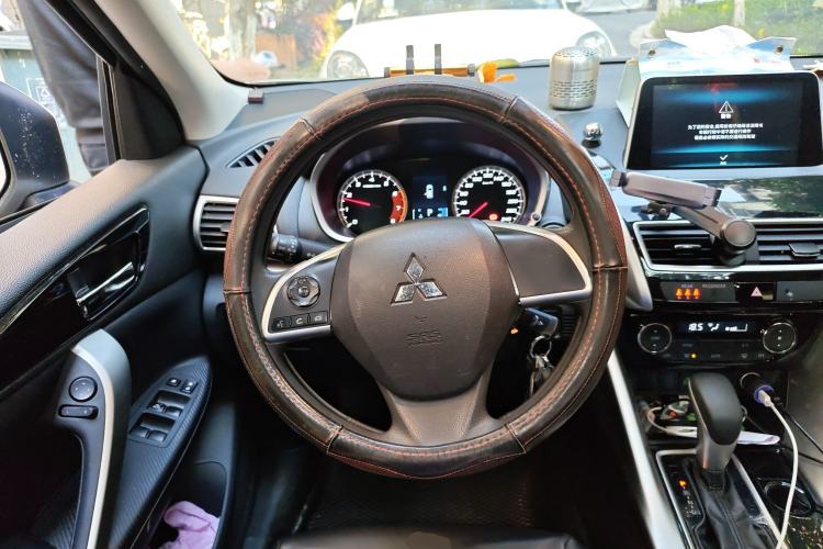 Used Mitsubishi Eclipse Cross 2019 1.5T CVT Two-Wheel Drive Fearless Edition China VI Standard
