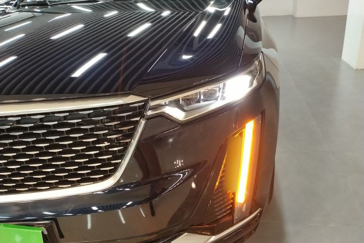 Used Cadillac XT6 2022 2.0T Six-Seater Four-Wheel Drive Luxury Version