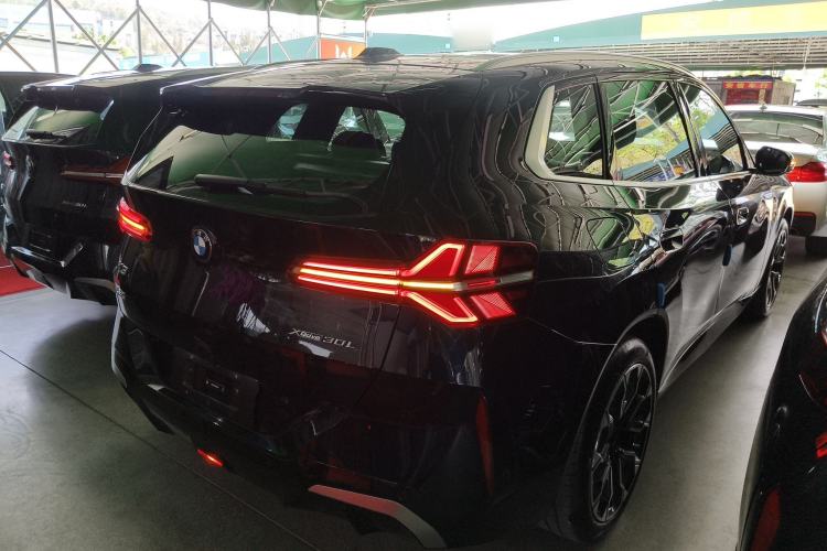 Used BMW X3 2025 xDrive30L Leading Model M Sport Package
