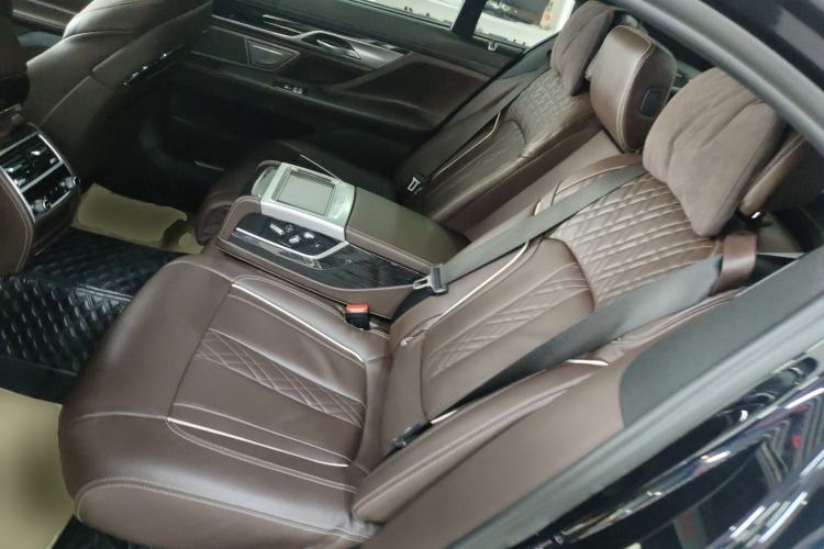 Used BMW 7 Series 2021 730Li M Sport Package
