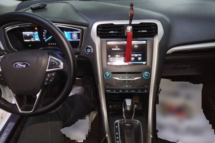 Used Ford Mondeo 2013 2.0L GTDi 200 Luxury Model
