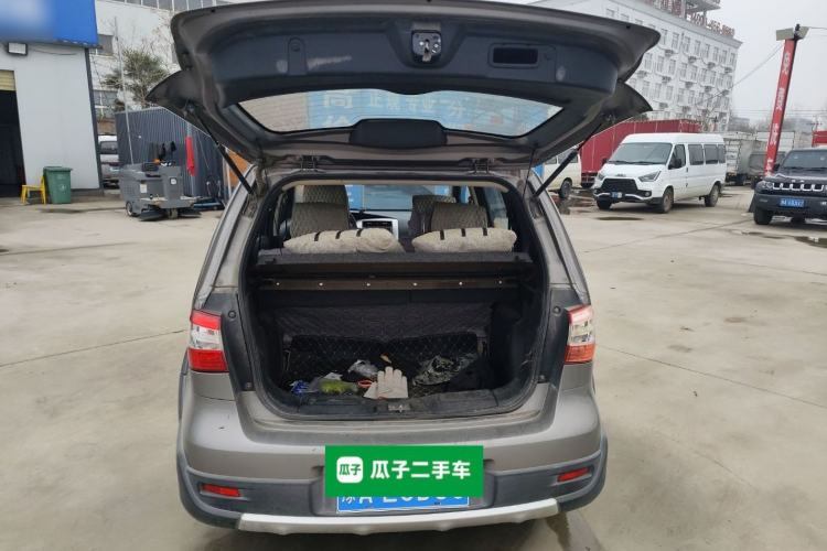 Used Nissan Livina 2013 Jingrui 1.6XL Manual Comfort Edition