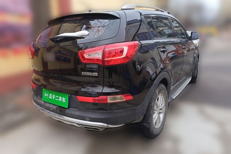 Used Kia Sportage R 2012 2.0L Manual Two-Wheel Drive GL Trim
