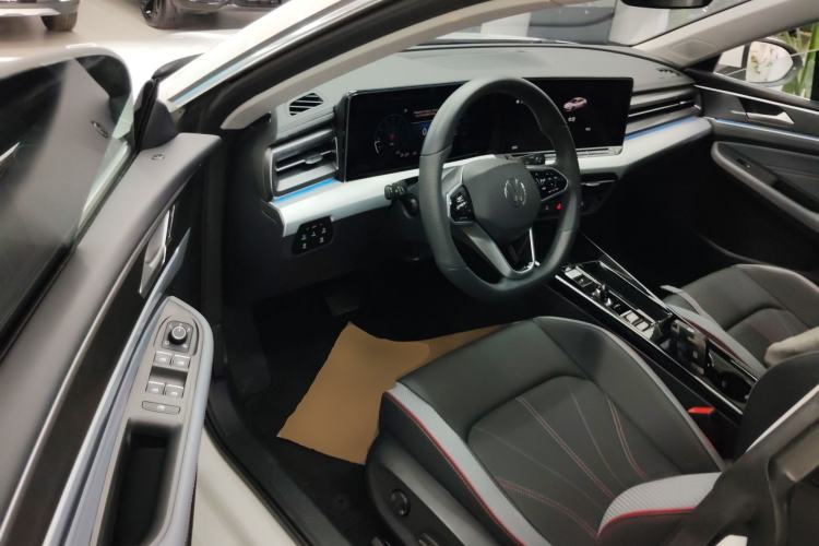 Used Volkswagen Lamando 2024 Lavida L 280TSI DSG Cool & Spicy Edition
