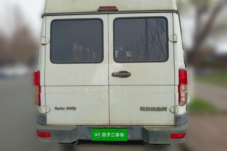 Used Iveco Daily 2014 2.5T-A35 NJ6484ACM47Z4
