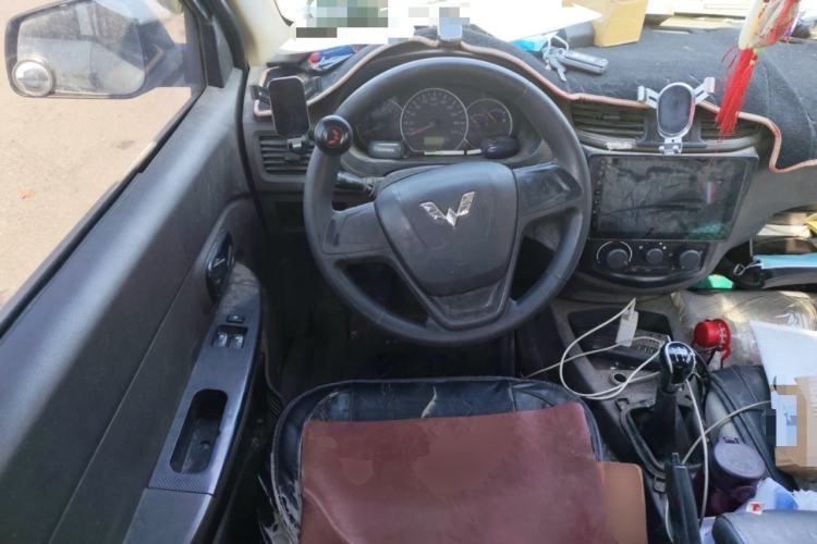 Used Wuling Hongguang 2015 1.5L S Basic Version China V Standard