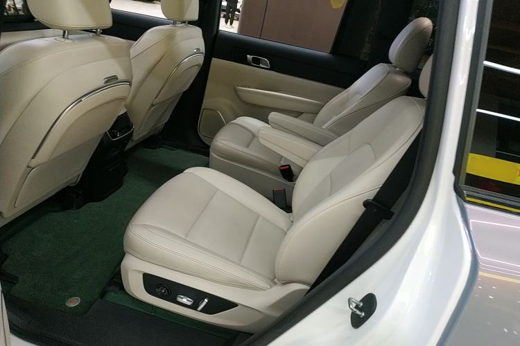 Used Li Auto ONE 2021 Extended-Range 6-Seater Version Left Rear Seat