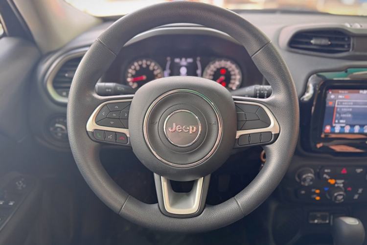 Used Jeep Renegade 2019 220T Automatic Leading Edition