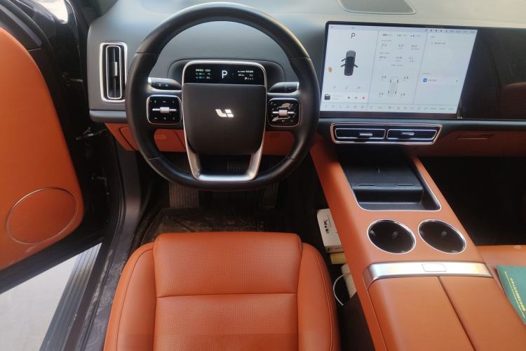 Used Li Auto L9 2022 Max model
