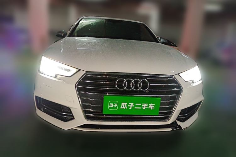 Used Audi A4L 2019 40 TFSI Ambition China VI