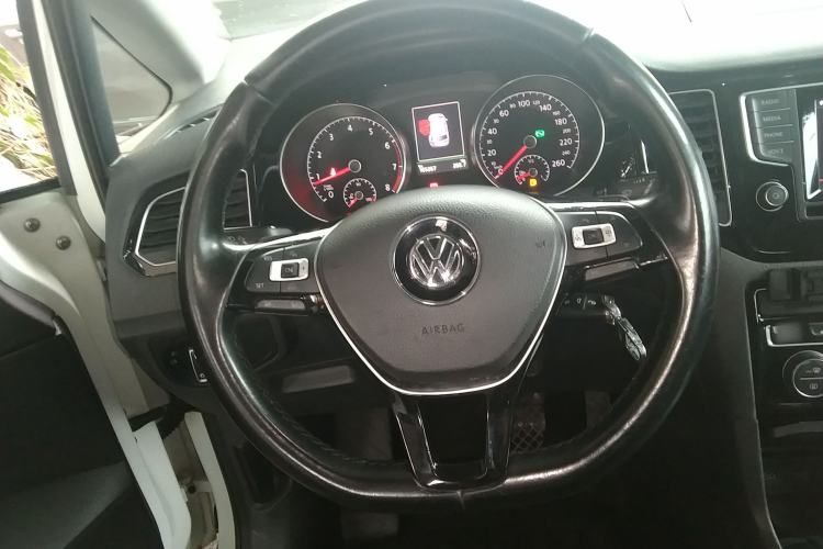 Used Volkswagen Golf 2015 1.4TSI Sportsvan Steering Wheel