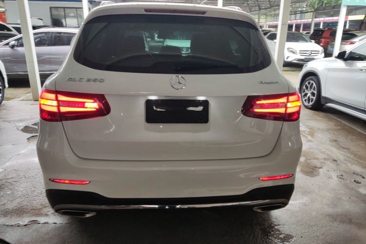 Used Mercedes-Benz GLC 2018 GLC 260 4MATIC Luxury Model