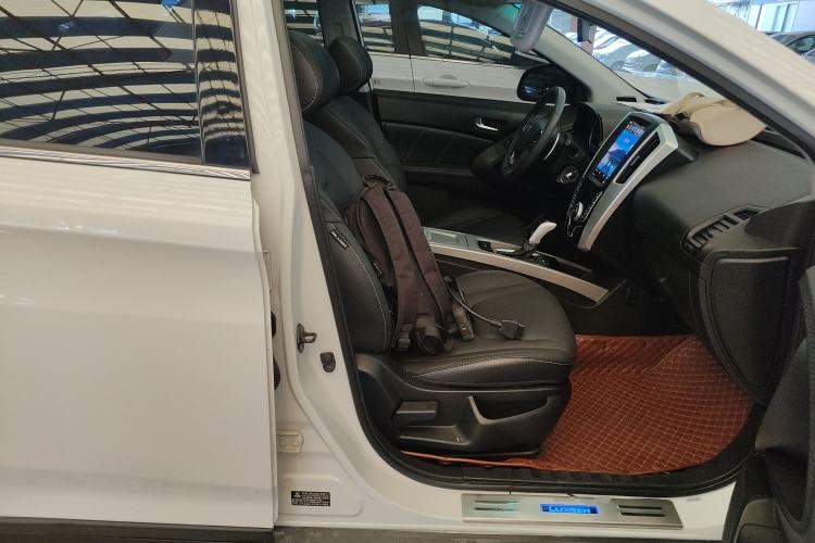 Used Luxgen U6 SUV 2017 1.8T Enhanced Charm Edition
